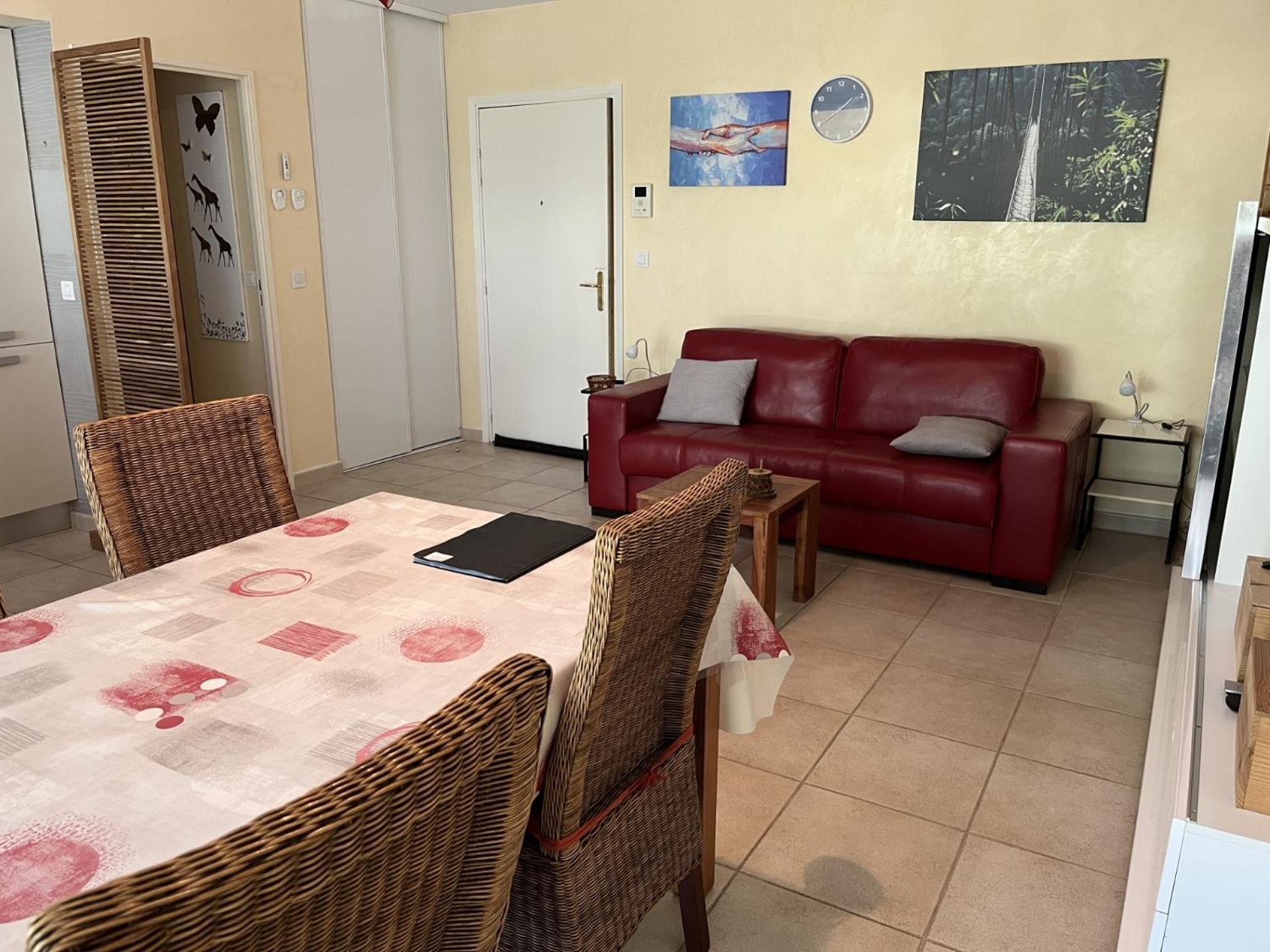 Saint-Raphael, Boulouris, F2 Dans Belle Residence 3 Piscines, Proche Bord De Mer Exterior foto